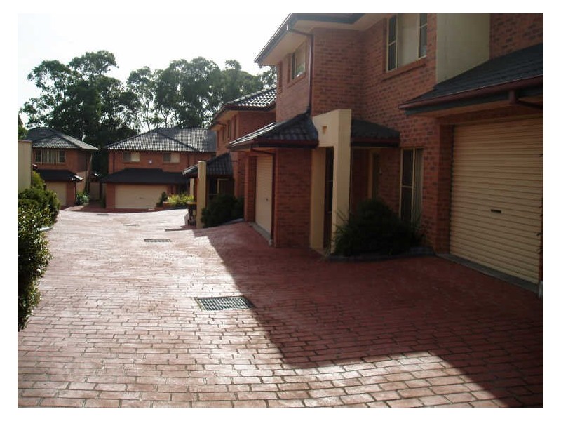 11/45-47 Cornelia Road, Toongabbie NSW 2146