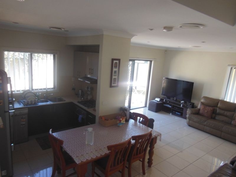 6/44 Girraween Road, Girraween NSW 2145