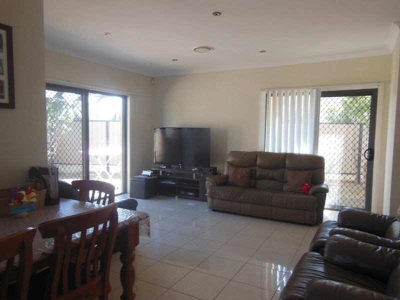 6/44 Girraween Road, Girraween NSW 2145