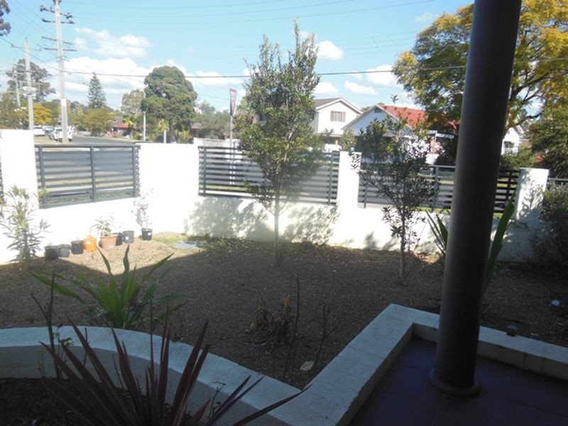 6/44 Girraween Road, Girraween NSW 2145