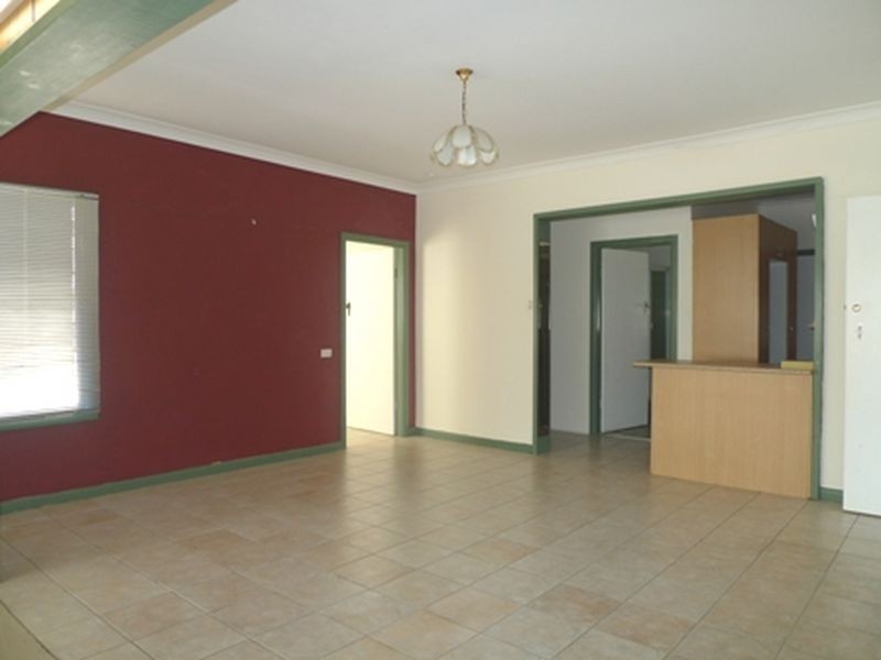 18 Marcia Street, Toongabbie NSW 2146