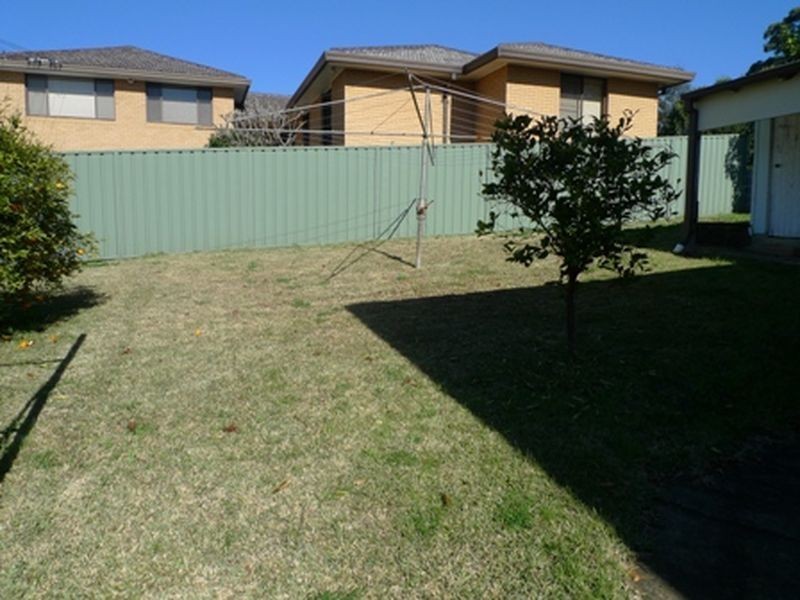 18 Marcia Street, Toongabbie NSW 2146