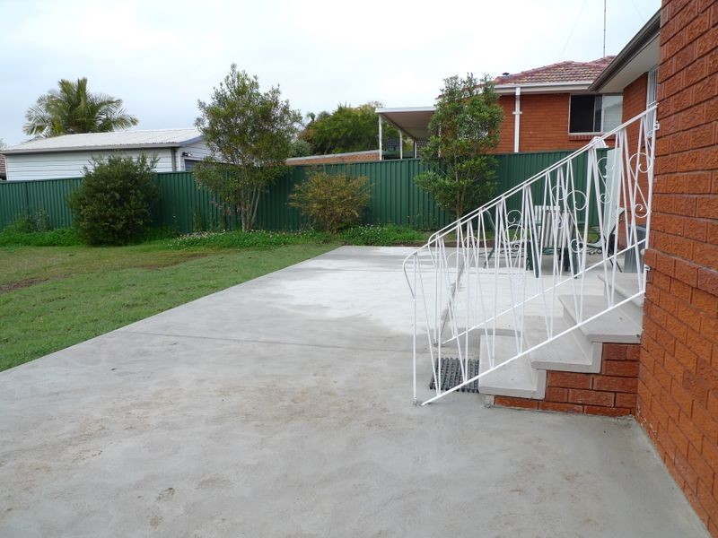 80 Columbia Rd, Seven Hills NSW 2147