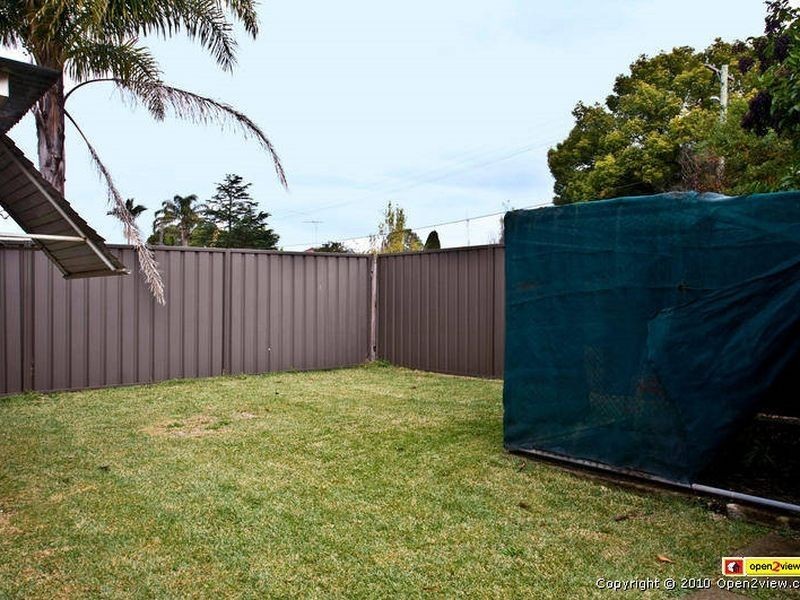 46 Portico Parade, Toongabbie NSW 2146