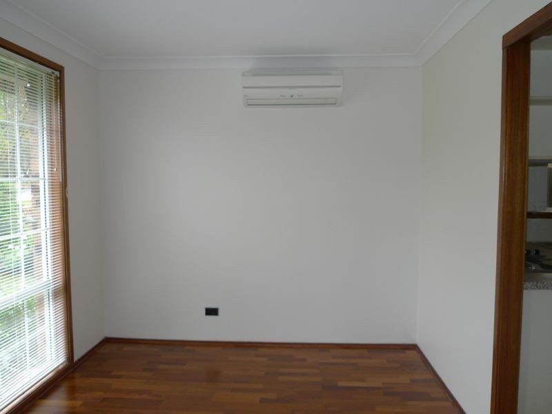 35 Orleans Crescent, Toongabbie NSW 2146