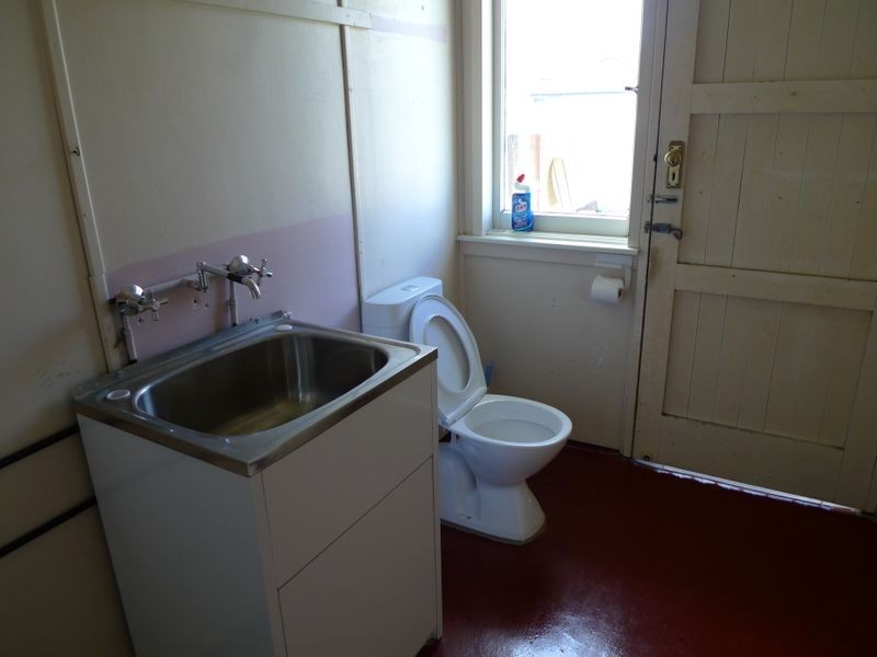 3 Blain St, Toongabbie NSW 2146