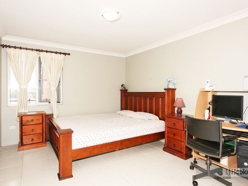 8/12-16 Toongabbie Road, Toongabbie NSW 2146