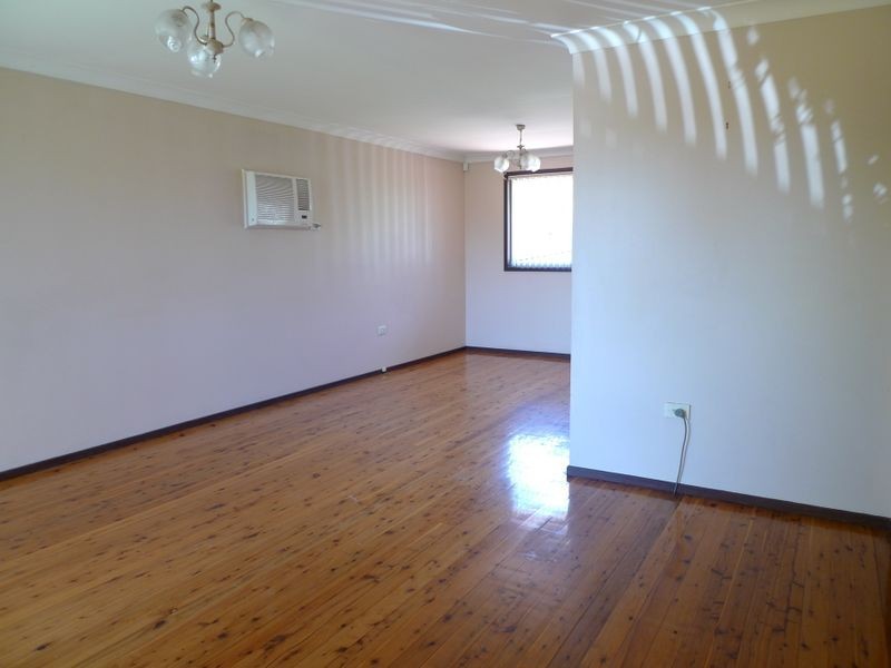 176 Fitzwilliam Road, Toongabbie NSW 2146