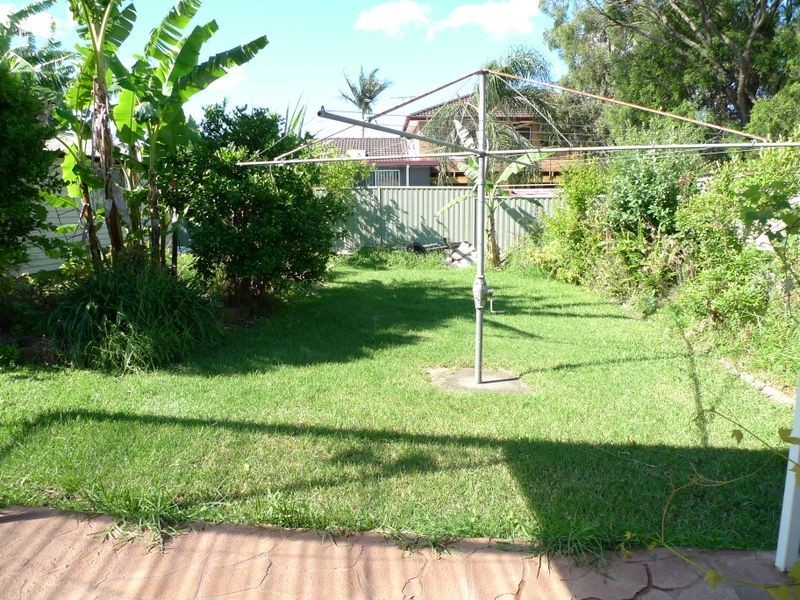 176 Fitzwilliam Road, Toongabbie NSW 2146