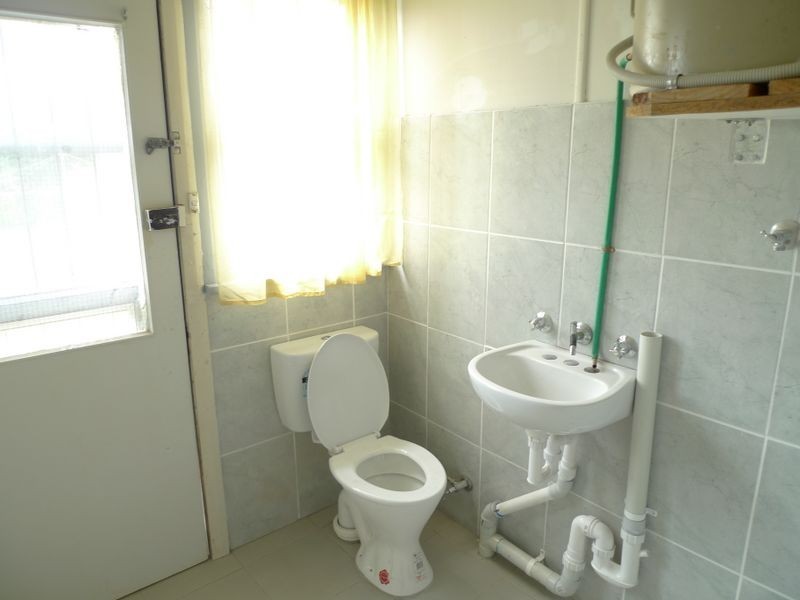 55 Portico pde, Toongabbie NSW 2146