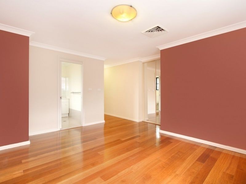 40B Gilba Rd, Pendle Hill NSW 2145