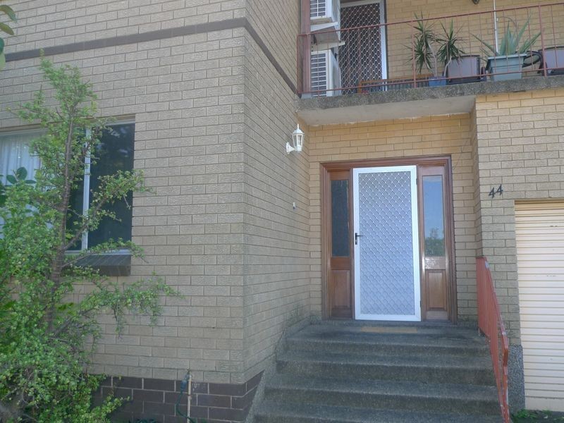 44 Maunder Ave, Girraween NSW 2145