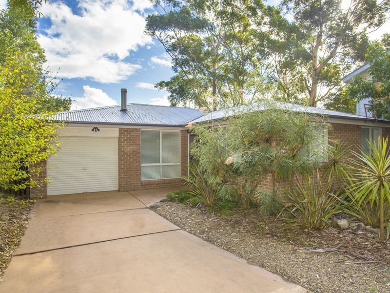 82 Ross Avenue, Narrawallee NSW 2539