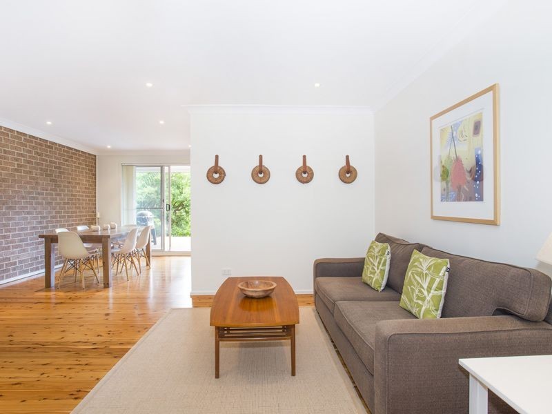 82 Ross Avenue, Narrawallee NSW 2539