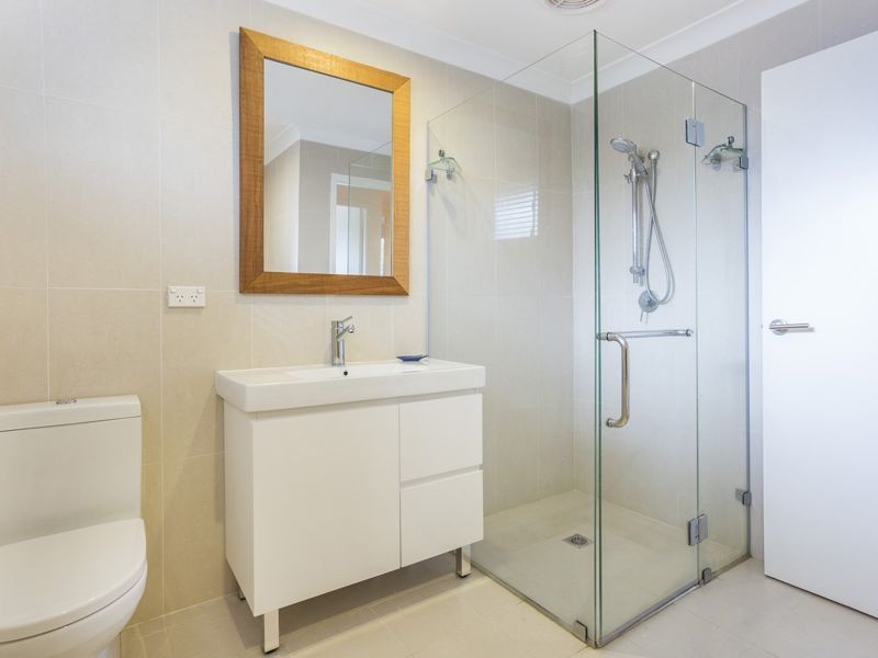 82 Ross Avenue, Narrawallee NSW 2539