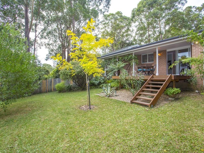 82 Ross Avenue, Narrawallee NSW 2539