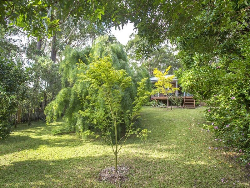 82 Ross Avenue, Narrawallee NSW 2539