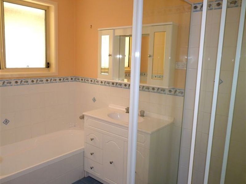 14 Leigh Crescent, Ulladulla NSW 2539