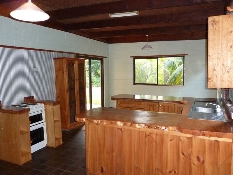 5 Boag Street, Mollymook NSW 2539