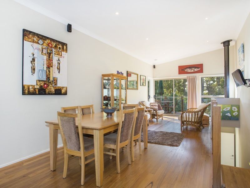 50 Ross Avenue, Narrawallee NSW 2539