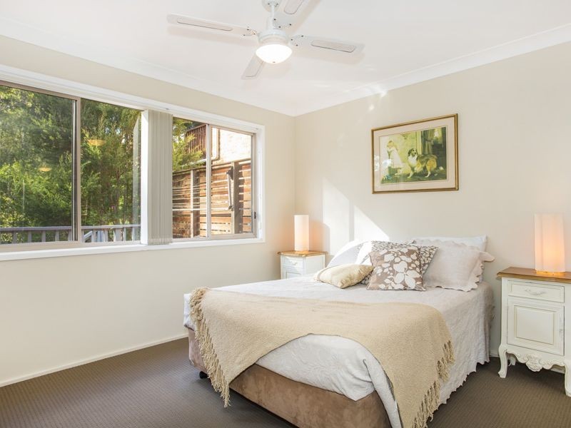 50 Ross Avenue, Narrawallee NSW 2539