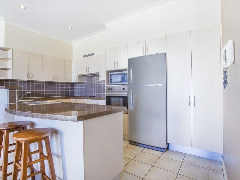 2/14 Dolphin Street, Ulladulla NSW 2539