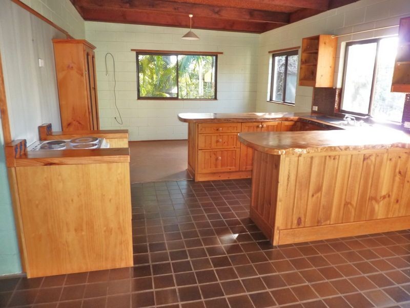 5 Boag Street, Mollymook NSW 2539