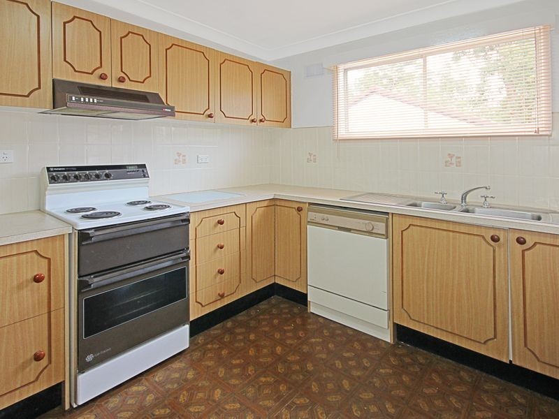 18 George Street, Burrill Lake NSW 2539