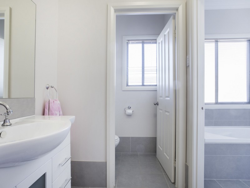 22 Glasford Crescent, Kioloa NSW 2539