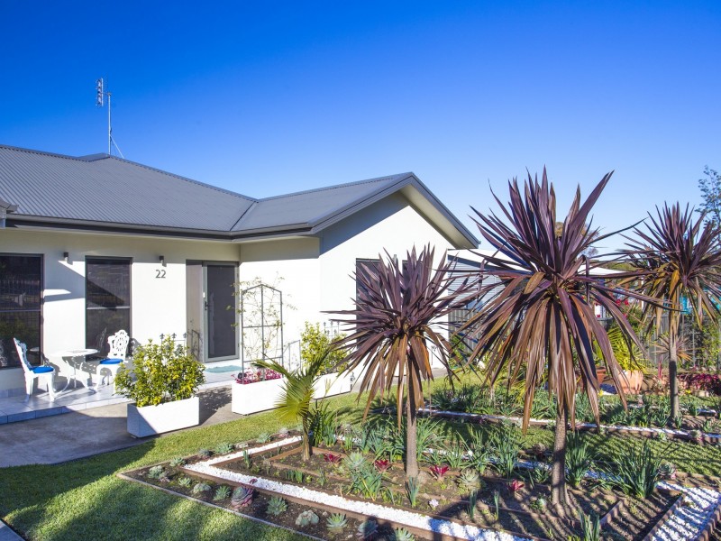22 Glasford Crescent, Kioloa NSW 2539