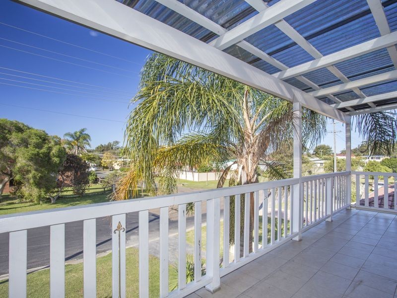 37 Thistleton Drive, Burrill Lake NSW 2539