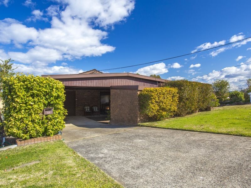 29 Canberra Crescent, Burrill Lake NSW 2539