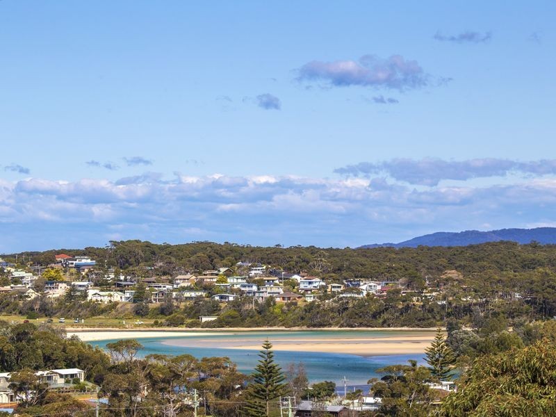 29 Canberra Crescent, Burrill Lake NSW 2539