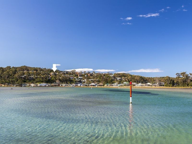 29 Canberra Crescent, Burrill Lake NSW 2539