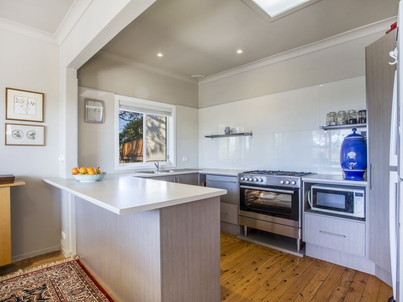 17 Seaview Street, Mollymook NSW 2539