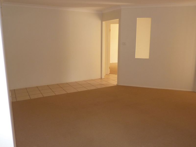 5 Yarrawonga Dr, Mollymook NSW 2539