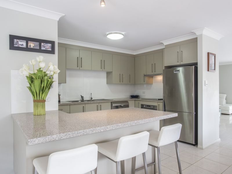 9 Wuru Drive, Burrill Lake NSW 2539