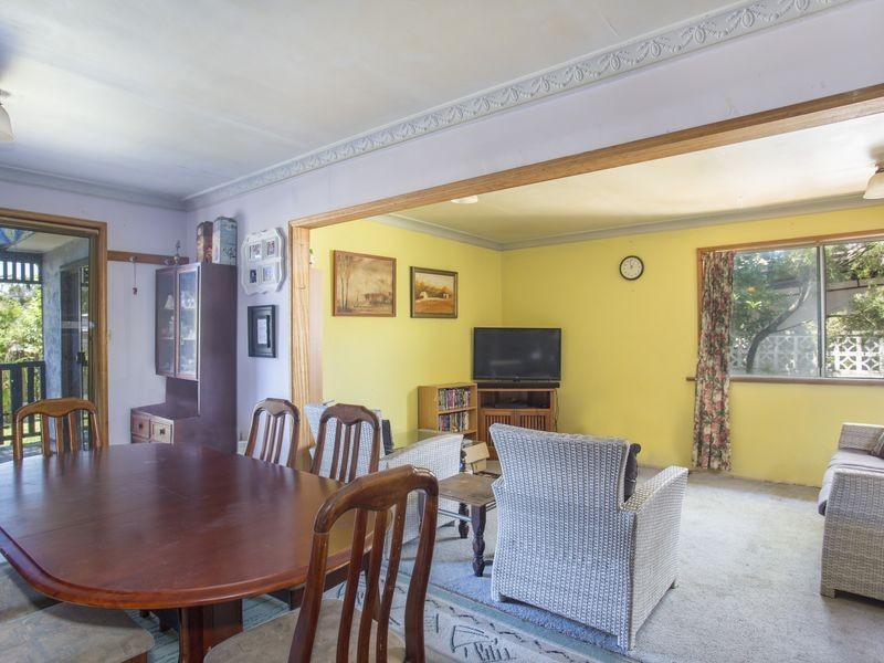 22 Lakeview Drive, Burrill Lake NSW 2539