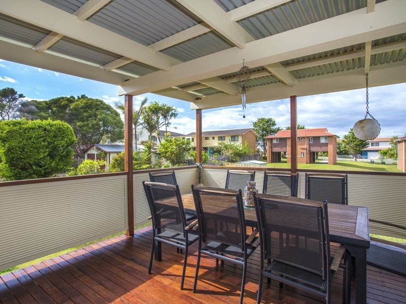 5 Augenaut Avenue, Ulladulla NSW 2539