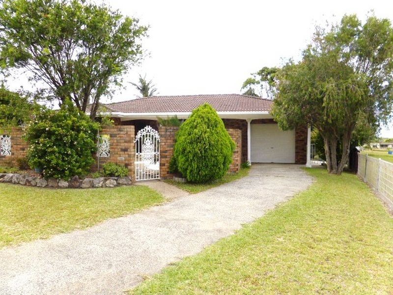 17 Augenaut Ave, Ulladulla NSW 2539