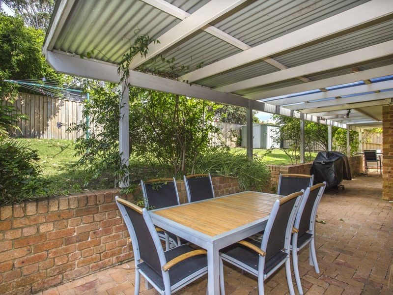 11 Booth Avenue, Narrawallee NSW 2539