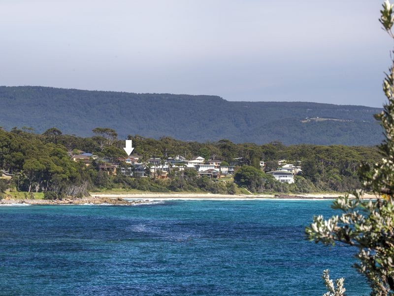 11 Booth Avenue, Narrawallee NSW 2539