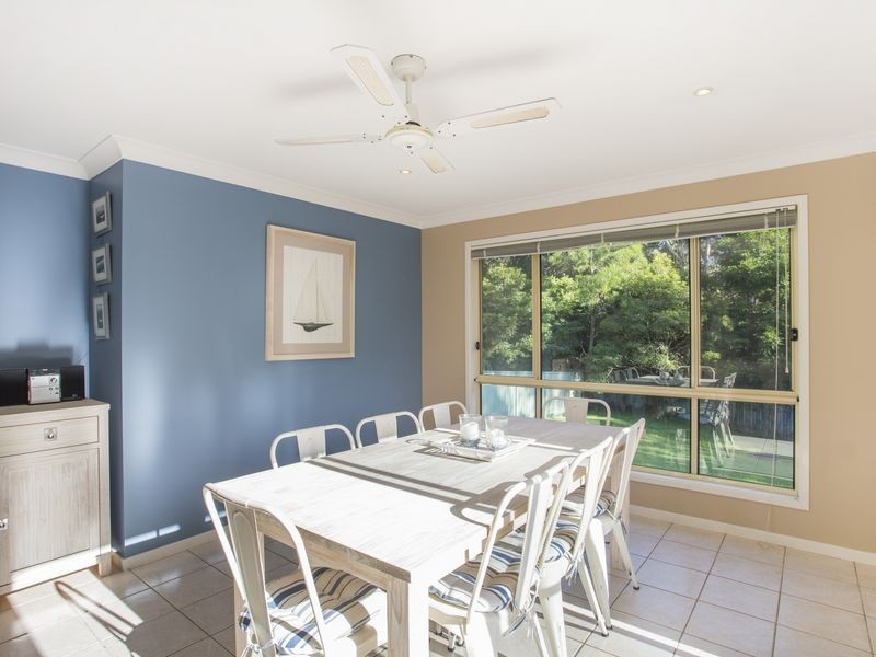 51 Wyoming Ave, Burrill Lake NSW 2539