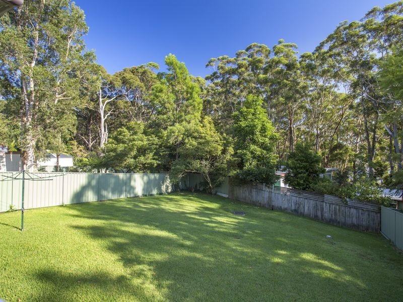 51 Wyoming Ave, Burrill Lake NSW 2539