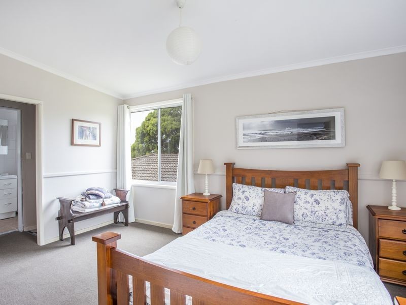 60 Garside Road, Mollymook NSW 2539