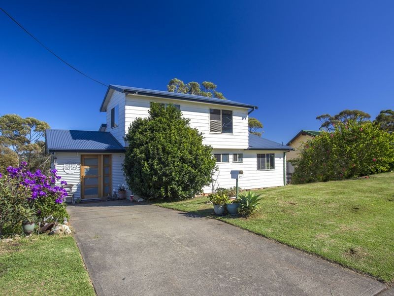 34 Pengana Crescent, Mollymook NSW 2539