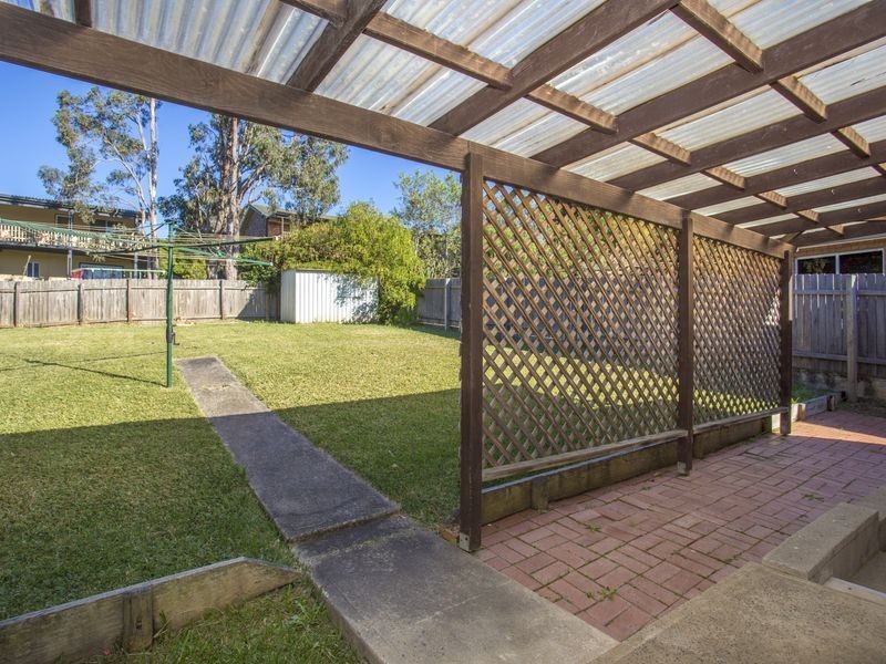 11 Woodglen Crescent, Mollymook NSW 2539