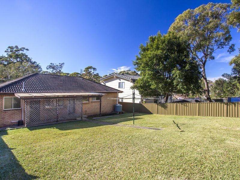 11 Woodglen Crescent, Mollymook NSW 2539