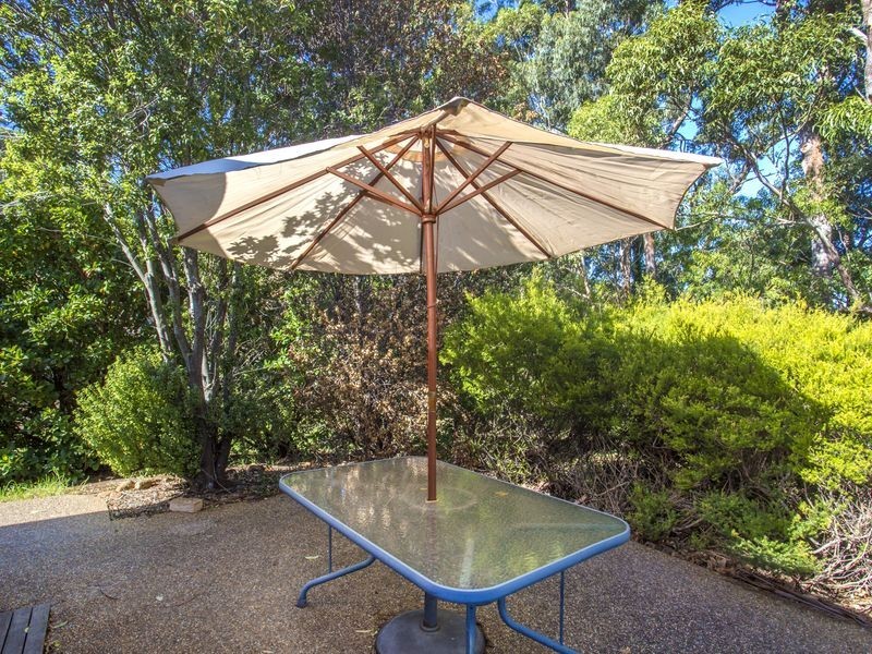 9 Combe Drive, Mollymook NSW 2539