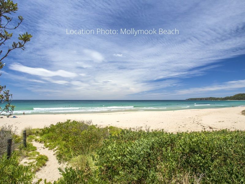 9 Combe Drive, Mollymook NSW 2539